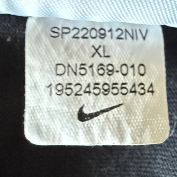 Nike Burger Graphic Black T-shirt Mens XL - Picture 6 of 6